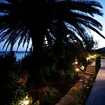 Seaside Luxury With A Swimming Pool Orebic, Peljesac - 4520