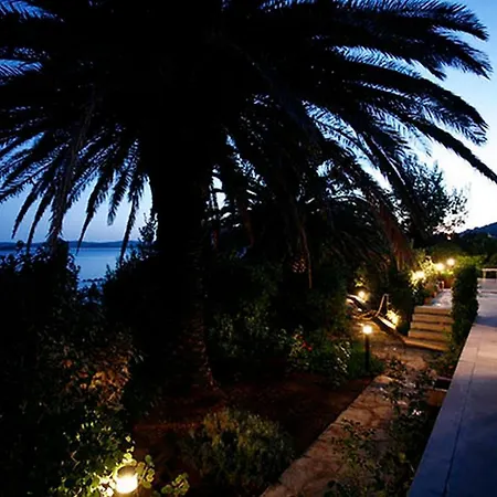 Seaside Luxury With A Swimming Pool Orebic, Peljesac - 4520